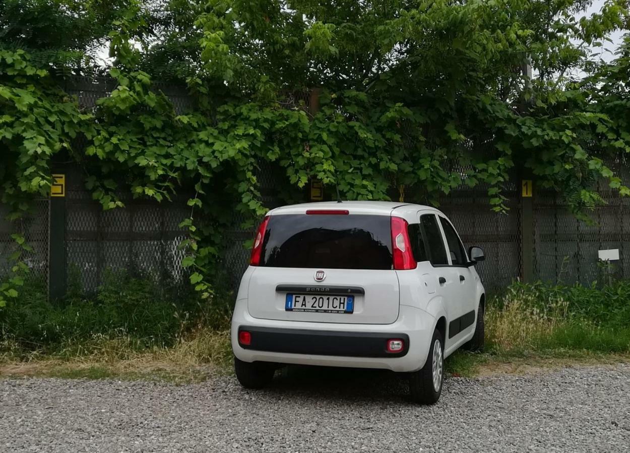 Pisolo Casa Vacanze Nuovo Appartamento Vicino All'Ospedale Sant'Orsola Bologna Luaran gambar